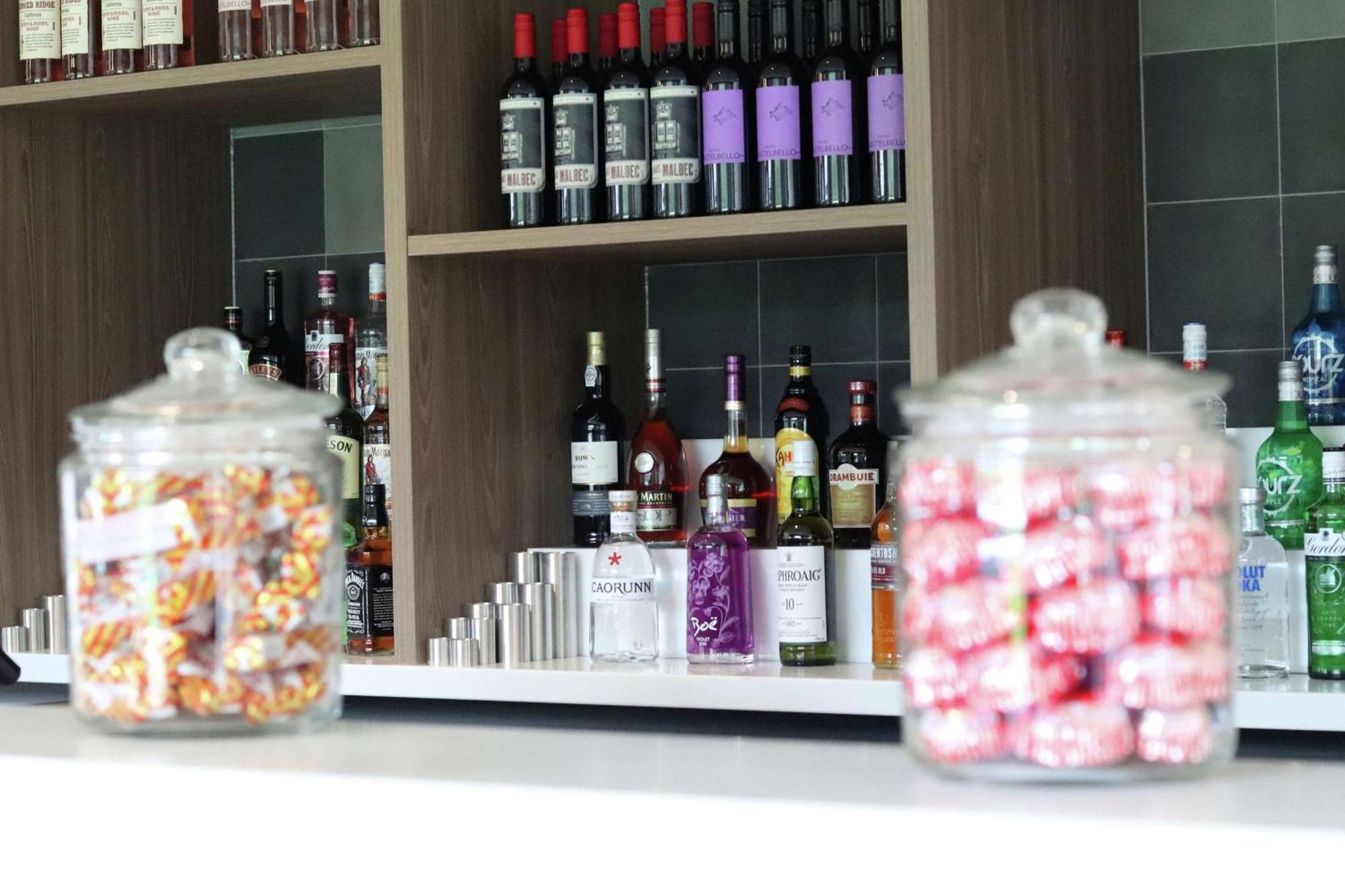 Hotel Hampton By Hilton Hamilton Park Esterno foto
